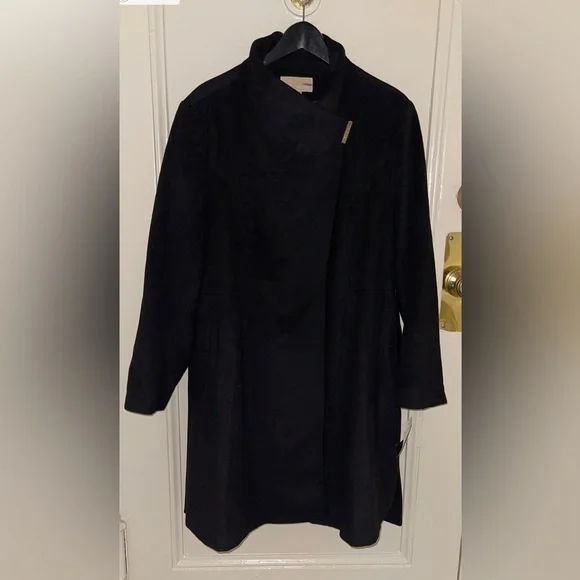 Women’s Michael kors wool blend belted coat - Picture 3 of 8